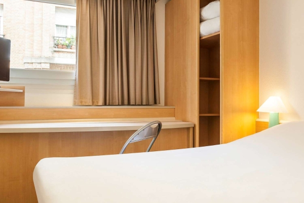 Hotel ibis Paris Alésia Montparnasse 14ème